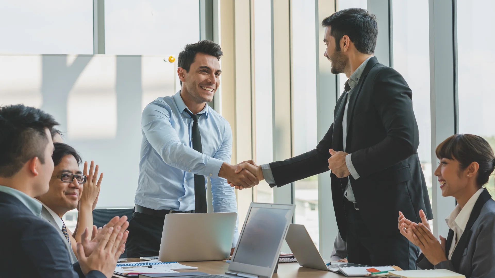 Why start business in Dubai Why start business in Dubai